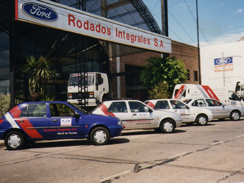 Rodados Integrales S.A., vehiculos, unidades en venta, camiones, autos, indecar, isuzu rosario, santa fe, creditos, tasa fija, financiacion