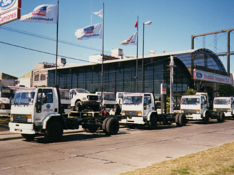Rodados Integrales S.A., vehiculos, unidades en venta, camiones, autos, indecar, isuzu rosario, santa fe, creditos, tasa fija, financiacion